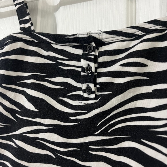 john galt zebra tank top with with with buttons on top - Picture 2 of 4